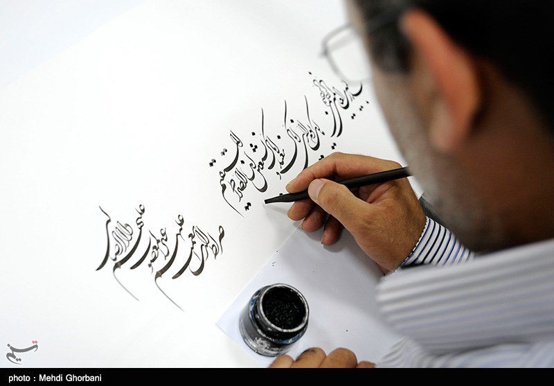 نمایشگاه خوشنویسی و نقاشی‌خط «ربنا» در باغ موزه هنر ایرانی