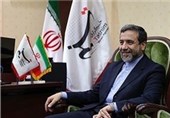عراقچی: برگزاری دیدار ایران و 1+5 در اوایل فوریه را رد نمی‌کنم