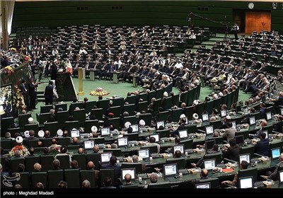 Photos: Iran’s New President Takes Oath of Office