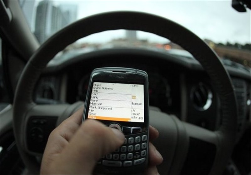 استفاده از تلفن همراه تصادفات درون شهری را در اردبیل افزایش داده است