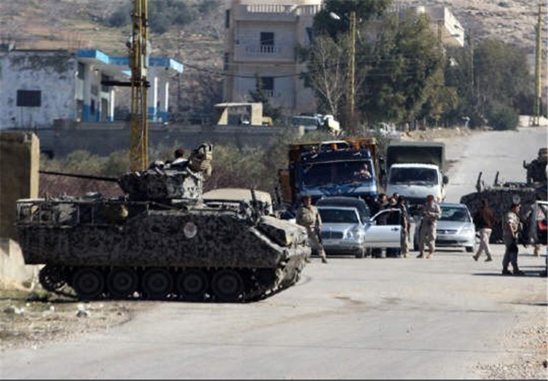 ارتش لبنان حمله افراد مسلح در شهر مرزی عرسال را دفع کرد