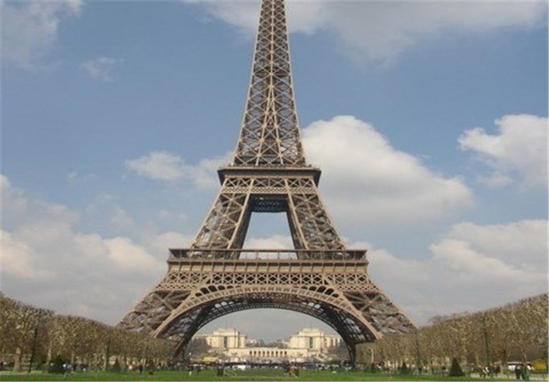 Eiffel Tower, Many Schools Closed in Big French Strike Day