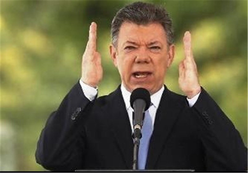 Santos Loses Popularity in Colombia