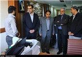 حضور  سید حسن قاضی زاده هاشمی وزیر پیشنهادی وزارت بهداشت دولت یازدهم در خبر گزاری تسنیم 