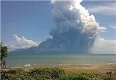 فعالیت آتشفشان اندونزی 50 هزار نفر را آواره کرد
