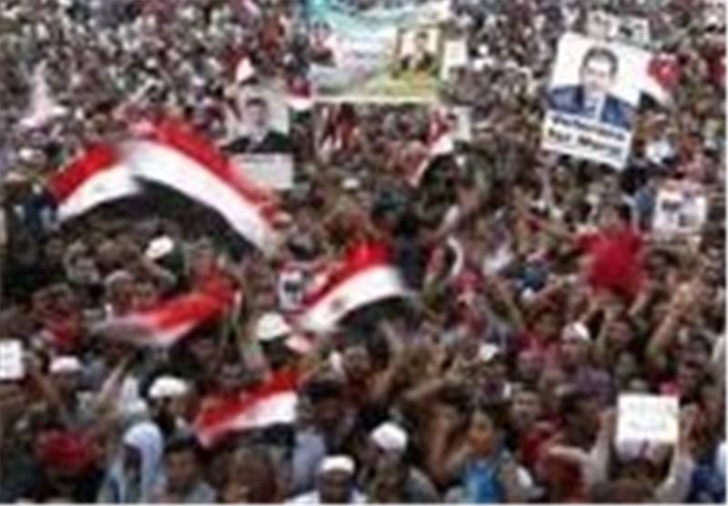 Muslim Brotherhood Vows to Bring Down Egypt&apos;s &apos;Military Coup&apos; Peacefully