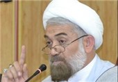 ملت ایران توهین به مقدسات و افراطی گری را بر نمی‌تابند