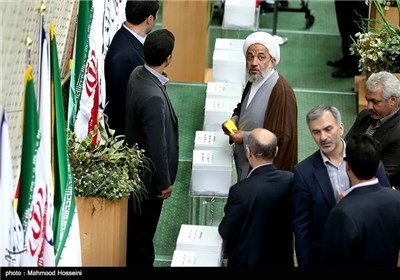 Iran’s Parliament Approves Majority of Rouhani’s Cabinet Nominees