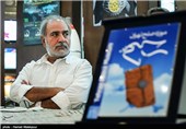 پرویز پرستویی در نشست خبری هیأت اعزامی موزه صلح تهران به هیروشیما