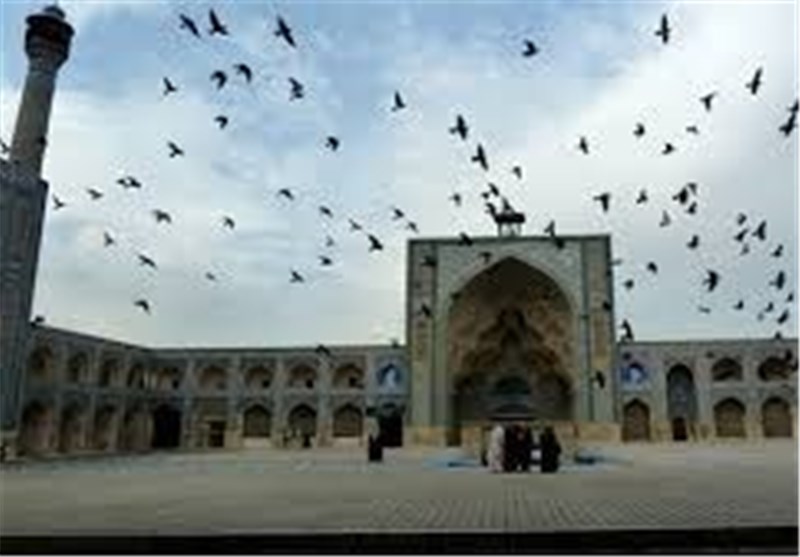 میدان جلوخان مسجد جامع اصفهان تا پایان سال تکمیل می‌شود