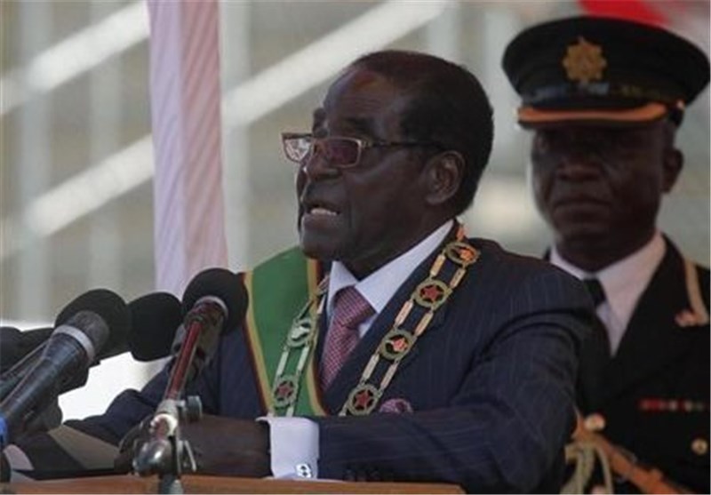 Mugabe Threatens Western Firms in Zimbabwe