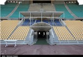 جایگاه ویژه تماشاگران در ورزشگاه تختی تهران در آستانه بازی نفت تهران و پرسپولیس از سری مسابقات لیگ برتر فوتبال