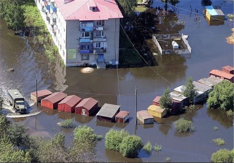 Hundreds Evacuated after Floods Break Dam in Russia&apos;s Flood-Hit Far East (+Video)