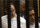 دادگاه مصر رأی به استمرار حبس علاء و جمال مبارک داد