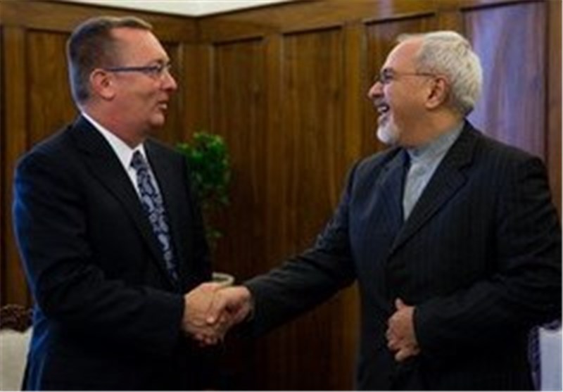 FM: Iran to Work with UN for Finding Solution to Syrian Crisis