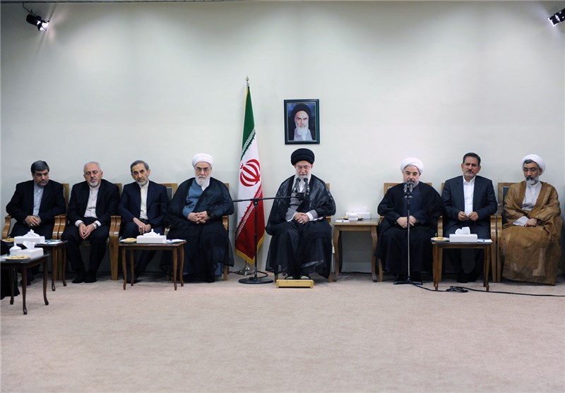 Supreme Leader to Host President Rouhani, Cabinet for Iftar Tonight