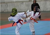ورزشکاران نونهال کنارک 5 مدال در مسابقات کاراته بانوان کسب کردند