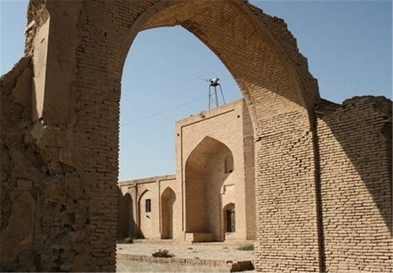 اسکان 280 هزار مسافر در فردوس در 2 ماهه نخست تابستان/فردوس شهری با قدیمی ترین آثار تاریخی شرق کشور