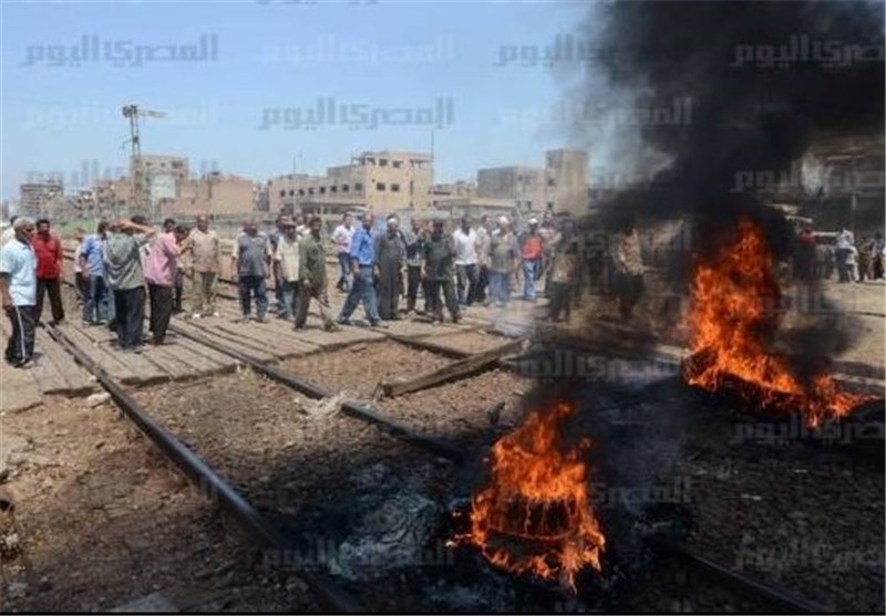 1 Killed in Clashes between Supporters, Opponents of Mursi