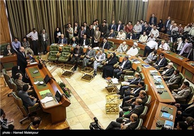 City Council Reelects Qalibaf as Tehran Mayor