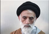 آیت‌الله موسوی اصفهانی برای حضور در انتخابات خبرگان رهبری ثبت‌نام کرد