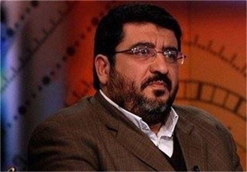 تحلیل فؤاد ایزدی از نقش رسانه‌های فارسی‌زبان خارجی در اغتشاشات اخیر