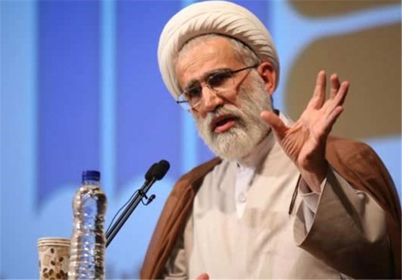 قاسم کاکایی: دینِ بدون دعا و نیایش، روح و باطن ندارد
