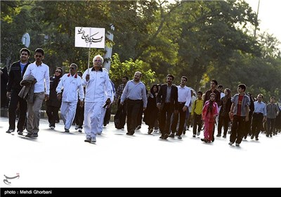 همایش پیاده روی خانوادگی در مشهد