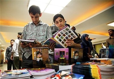  ورود شرکت‌های دانش‌بنیان برای تولید کاغذ ایرانی/ عرضه لوازم‌التحریر ایرانی اسلامی در فروشگاه‌های زنجیره‌ای 
