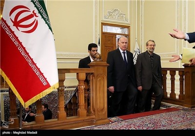  Iranian, Iraqi Speakers Meet in Tehran