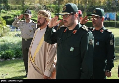 مراسم استقبال رسمی از وزیر دفاع عمان توسط سردار حسین دهقان وزیر دفاع
