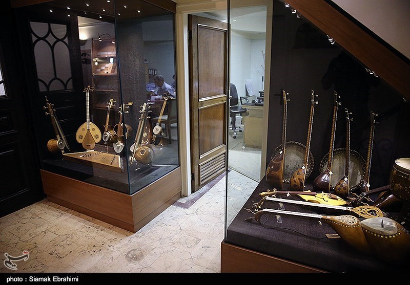 400 ساز محلی، ملی و بین‌المللی در موزه موسیقی اصفهان وجود دارد