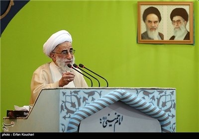  آیت الله احمد جنتی خطیب نماز جمعه تهران