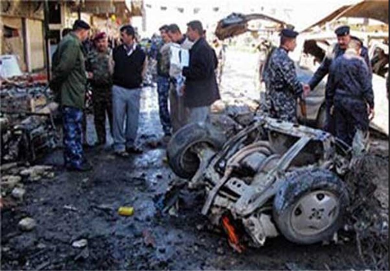 Iraq Suicide Bombers Kill 4 Police