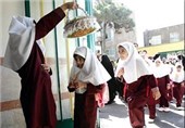 مرحله نخست ثبت نام از دانش‌آموزان کلاس اول در کرمانشاه آغاز شد