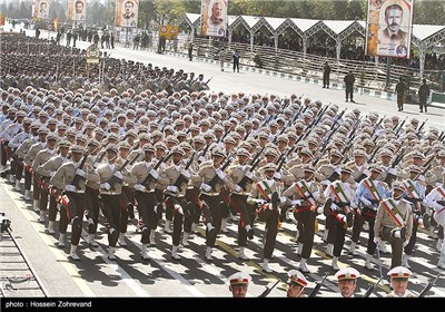 رژه نیروهای مسلح در تهران 