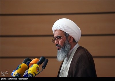 سخنرانی آیت الله صفایی بوشهری در مراسم تحویل موقت نیروگاه بوشهر به سازمان انرژی اتمی