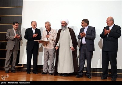 مراسم تحویل موقت نیروگاه بوشهر به سازمان انرژی اتمیمراسم تحویل موقت نیروگاه بوشهر به سازمان انرژی اتمی
