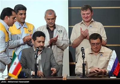 امضای تفاهم نامه میان ایران و روسیه برای تحویل موقت نیروگاه بوشهر به سازمان انرژی اتمی