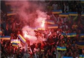 انتقاد یک مقام اتحادیه اروپا از سرکوب تظاهرات در اوکراین