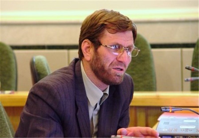 دولت رانتی اهمیتی به اقتصاد و مردم نمی‌دهد/نفت باید موتور محرک باشد نه پایه اقتصاد