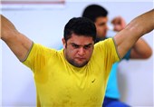 براری قهرمان وزن 105 کیلوگرم شد/ وزیر ورزش نظاره‌گر قهرمانی نماینده ایران