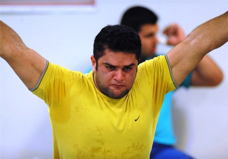 براری قهرمان وزن 105 کیلوگرم شد/ وزیر ورزش نظاره‌گر قهرمانی نماینده ایران