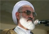 ملت ایران امروز تمام معادلات استکبار جهانی را برهم زدند