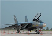 Iranian Experts Successfully Overhaul F-14, F-4 Fighters