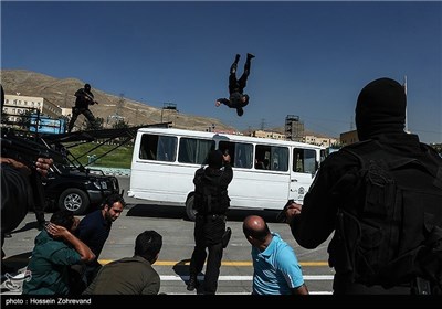 Foreign Military Attaches Visit Iranian Police Academy