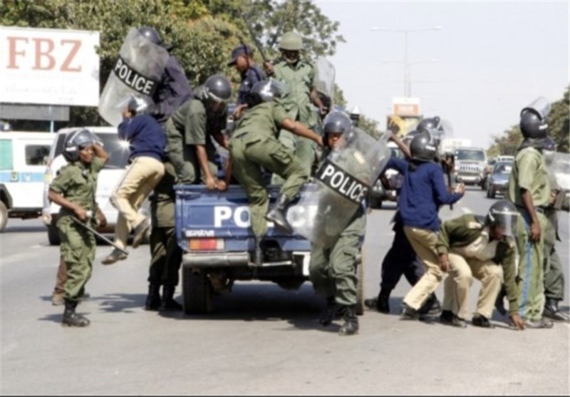 70 شورشی در زامبیا به اتهام خیانت دادگاهی می‌شوند