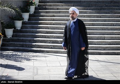 حجت الاسلام حسن روحانی رئیس جمهور پس از پایان جلسه هیئت دولت