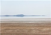 دریاچه ارومیه خشک‌تر می‌شود