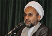 خطیب جمعه کرمان: چرا کسی پاسخگوی وضعیت اقتصادی امروز نیست؛ &quot;نبود نظارت&quot; مهمترین پشتوانه متخلفان است